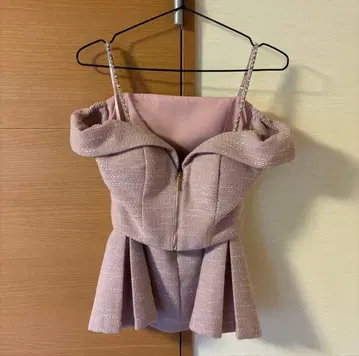 JEWELS 핑크 오프숄더 트위드 드레스