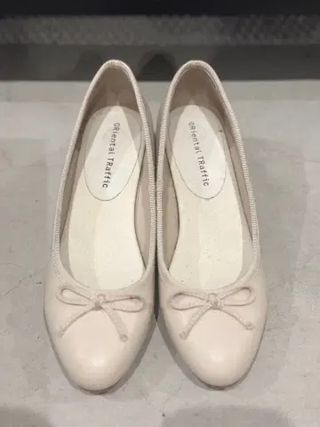 오리엔탈 트래픽 리본 펌프스 우천 겸용