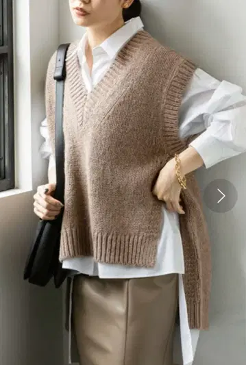 Noble 노블 알파카 MIX 롱 슬릿 니트 베스트 베이지