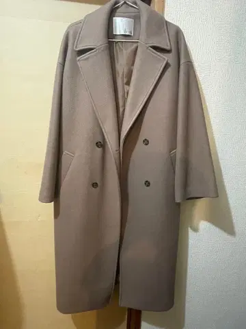 오버 사이즈 더블 브레스트 롱 코트 베이지