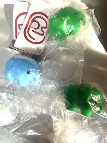 돔돔햄버거 코끼리 세 개 피규어 가챠