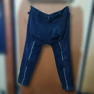 지퍼 달린 팬츠 바운티 헌터 코듀로이