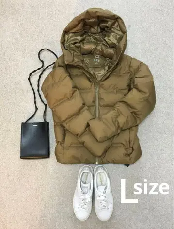 [ 새상품급 ] 유니클로 심리스 다운 L 2018 단종 인기 색상