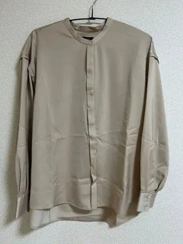 nuans 새틴 밴드 카라 블라우스