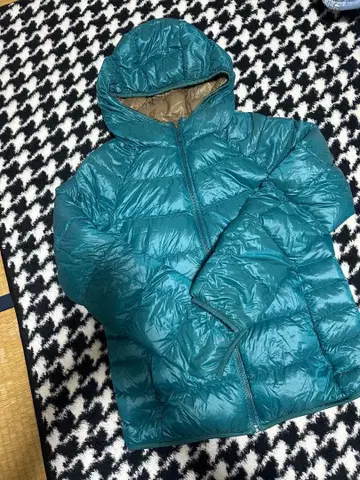 UNIQLO 울트라 라이트 다운 자켓
