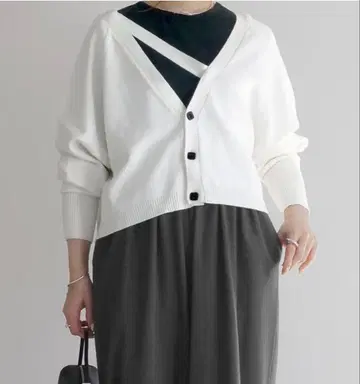 UNLIENS 앙리앙 Short Cardigan 숏 가디건