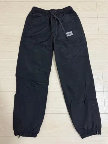 FTC 트랙 팬츠 블랙 M