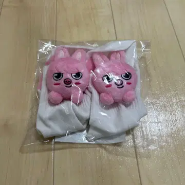 Straykids DWAEKKI 돼끼 돼끼 삭스