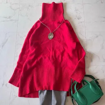 플라스테 PLST 워셔블 터틀넥 니트 울 100% 레드 부드러운