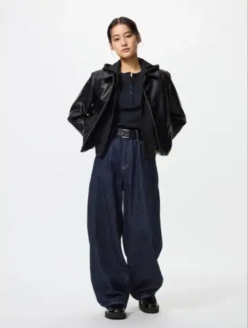 UNIQLO 배기 커브 진