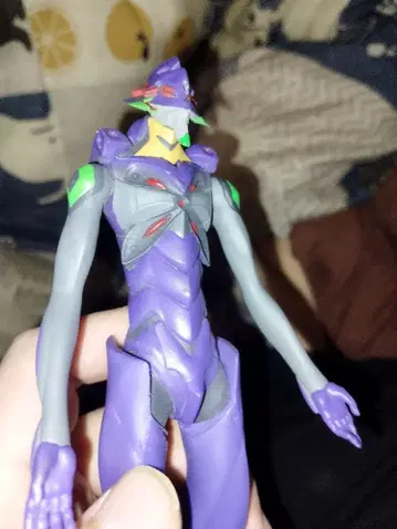 에반게리온 초호기 피규어