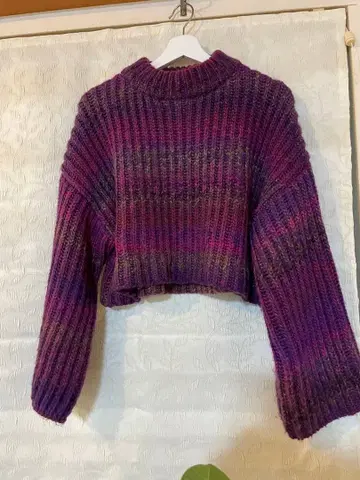 SLY MIX 숏 기장 니트 퍼플 계열