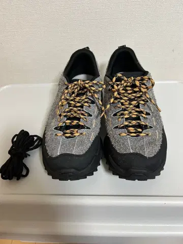 KEEN (킨) JASER ZIONIC (재스퍼자이오닉) 그레이