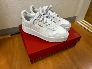 푸마 통굽 스니커즈 칼리나 스트릿 24cm