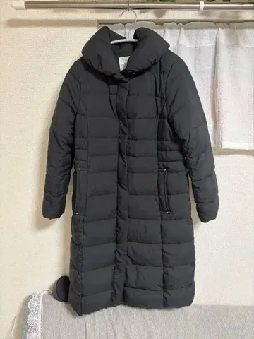 NATURAL BEAUTY BASIC 블랙 롱 다운 자켓