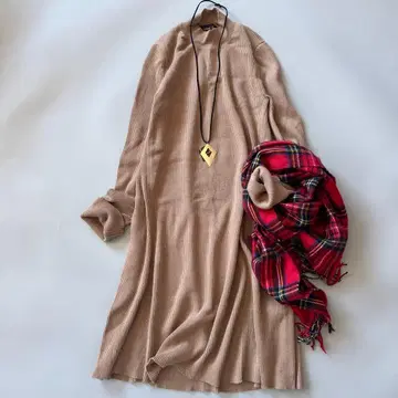 드로어 울 100 긴팔 니트 원피스 모카 브라운