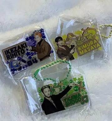 ini 이케자키 리토 기무라 마사야 타지마 쇼고 키링 가챠가챠