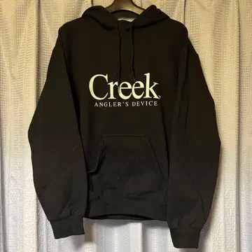 Creek x quiet mountain 후드티