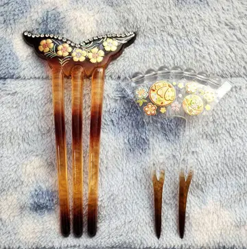 헤어콤 2세트 [ 나데시코 테마리 ]