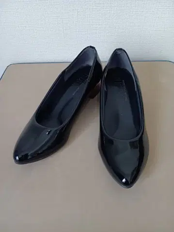 SUaSHI 스웨이시 펌프스