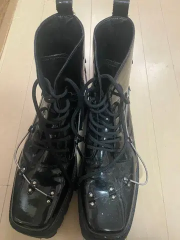 블랙 밀리터리 통굽 부츠 28cm