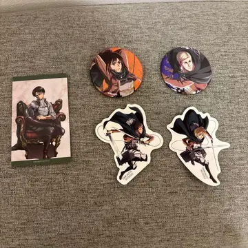 진격의 거인 Attack on Memory 캔뱃지 리바이 사샤 등