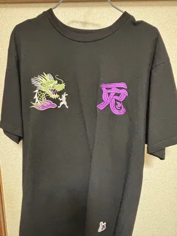 FR2 나데시코 TOKYO CITY 자수 T셔츠