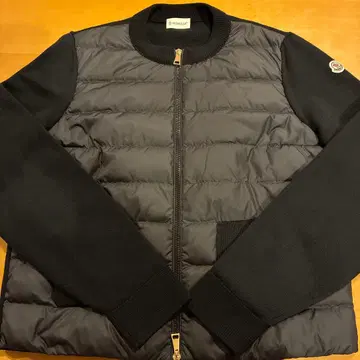MONCLER 블랙 다운 패딩 가디건