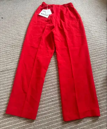 레드 캐주얼 팬츠 허리밴딩