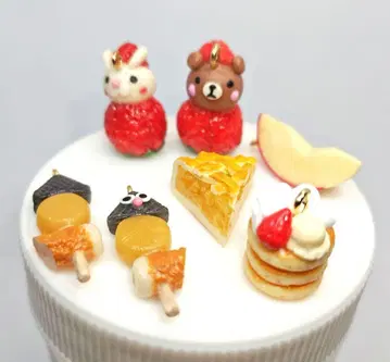 미토님, 팬케이크, 딸기, 오뎅, 귀걸이