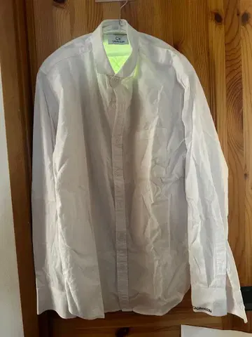 CALVIN KLEIN CK 화이트 긴팔 셔츠