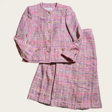 트위드 골드 버튼 수트 핑크 계열 바블리 스커트 자켓