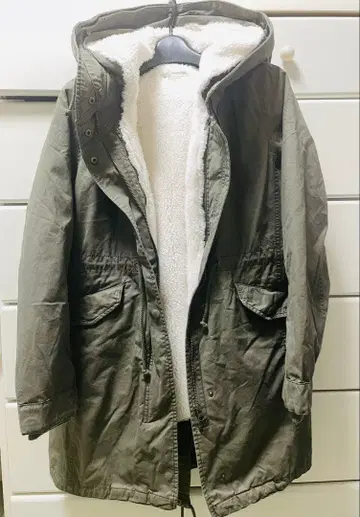 earth 보아 안감 모즈 코트 카키 M