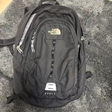 THE NORTH FACE VAULT 블랙 백팩