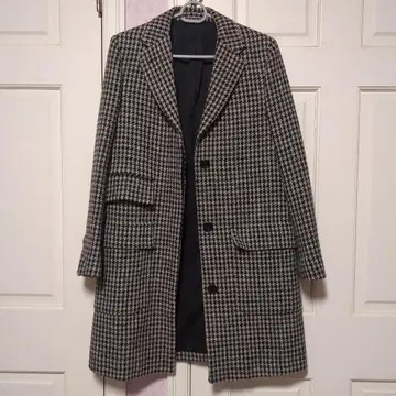 마가렛호웰 체스터 코트 하운드투스