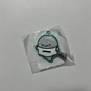 LESSERAFIM 캡슐 토이 가챠가챠 헤어 클립 윤진 2