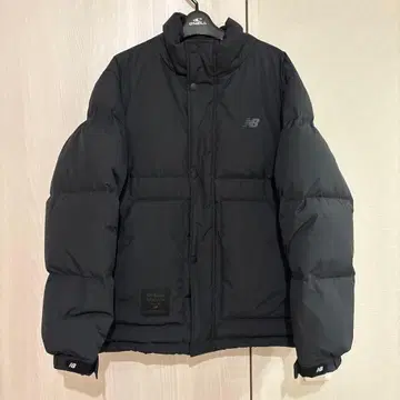 뉴발란스 블랙 다운 자켓