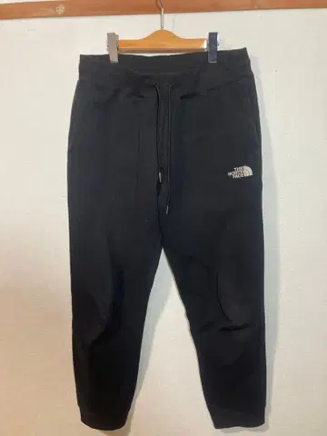 The North Face 블랙 스웨트 팬츠