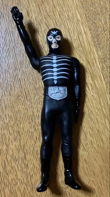 가면라이더 뼈 디자인 피규어 쇼커 소프트 비닐