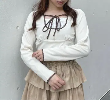 긴팔 체크 파이핑 티셔츠 원 웨이 화이트