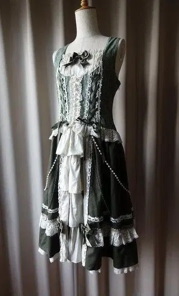 ALICE AND the Nostalgic time travel JSK