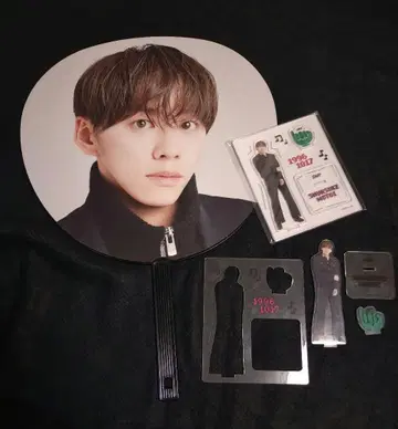 IMP. 모토슌스케 아크릴 스탠드 부채