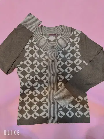 너무 귀여운 동물 패턴 다이아몬드 패턴의 긴팔 니트 가디건