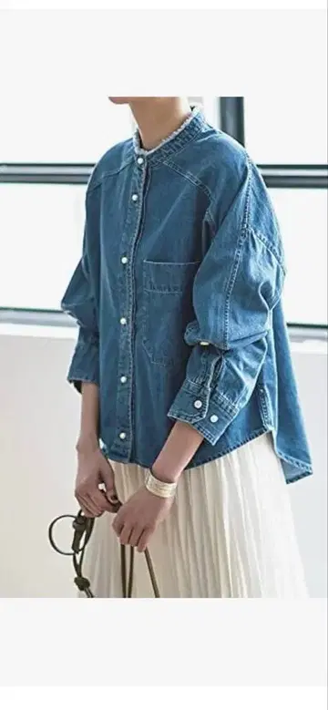 blanc basque 블랑바스크 펄 버튼 데님 셔츠 38