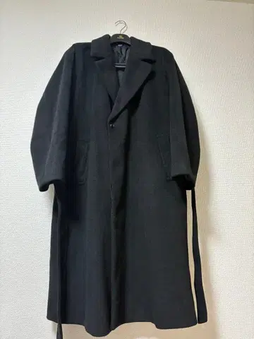 다케오 키쿠치 블랙 코트