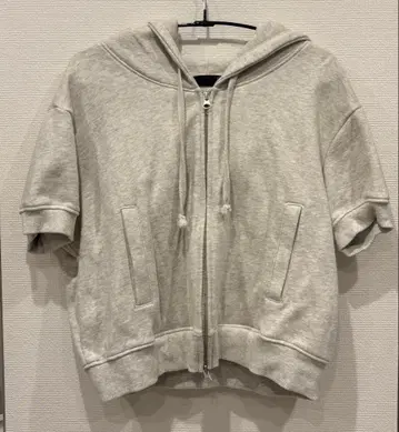 Hedler 그레이 반팔 후드티