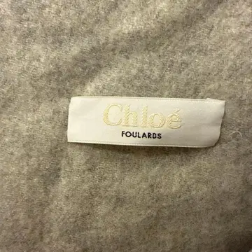 끌로에 울 그레이 머플러