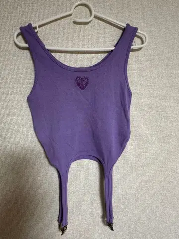 엑스걸 죠죠 6부 콜라보 탱크탑 S 보라색 하트 자수