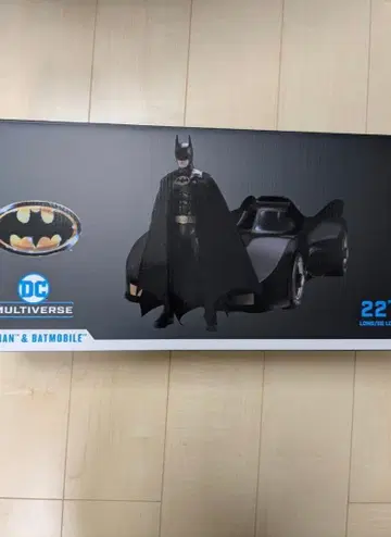 DC Multiverse 배트맨 & 배트모빌