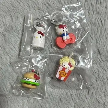 헬로키티 아메리칸 디자인 메지루시 액세서리